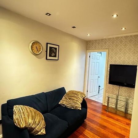 ווטפורד Eastbury Road Home מראה חיצוני תמונה